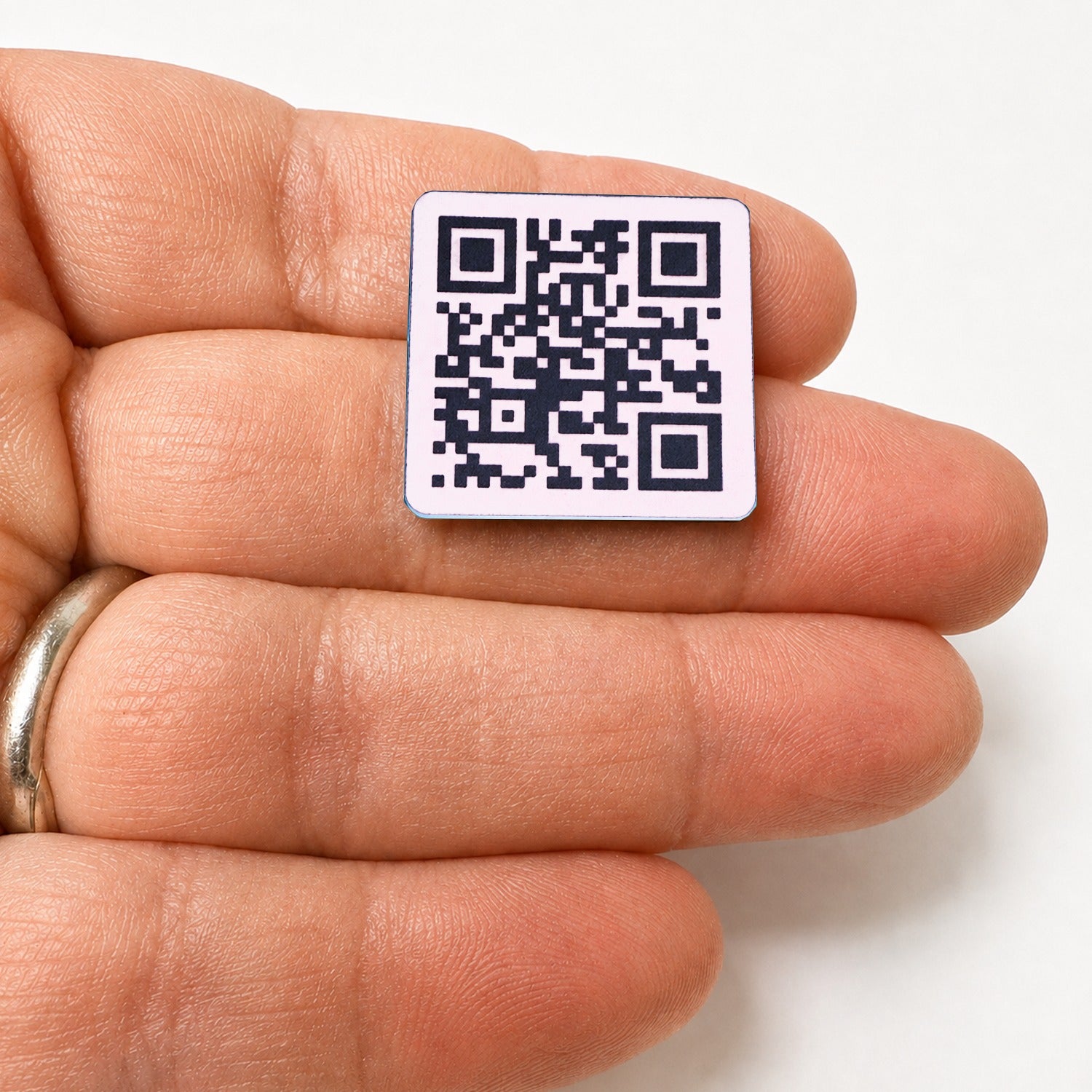 Link Anywhere QR Code White 1" Square Tile | Scan, Activate, Link, Done